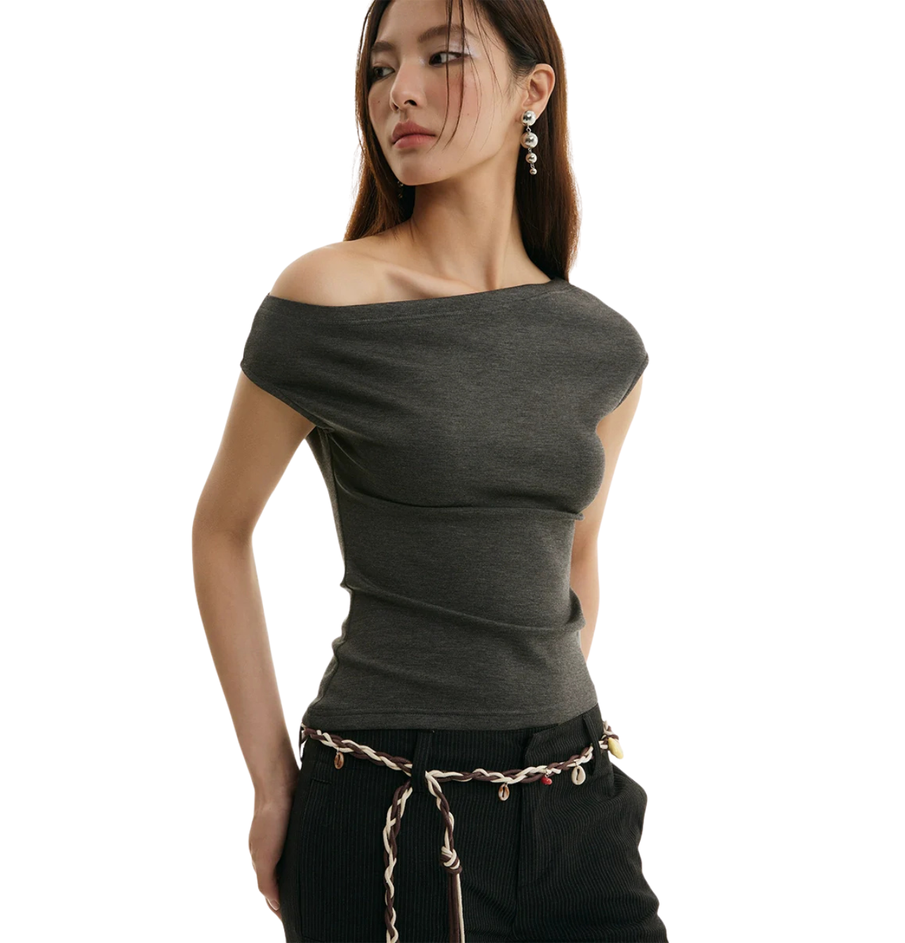 SLEEVELESS | بدون أكمام