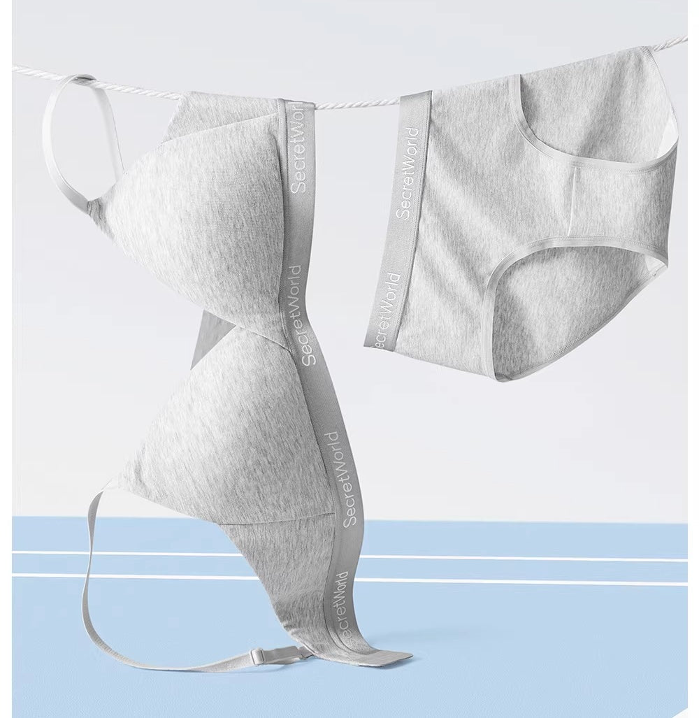 Secret World Sports Gathering Traceless Thin Bra Cover Set