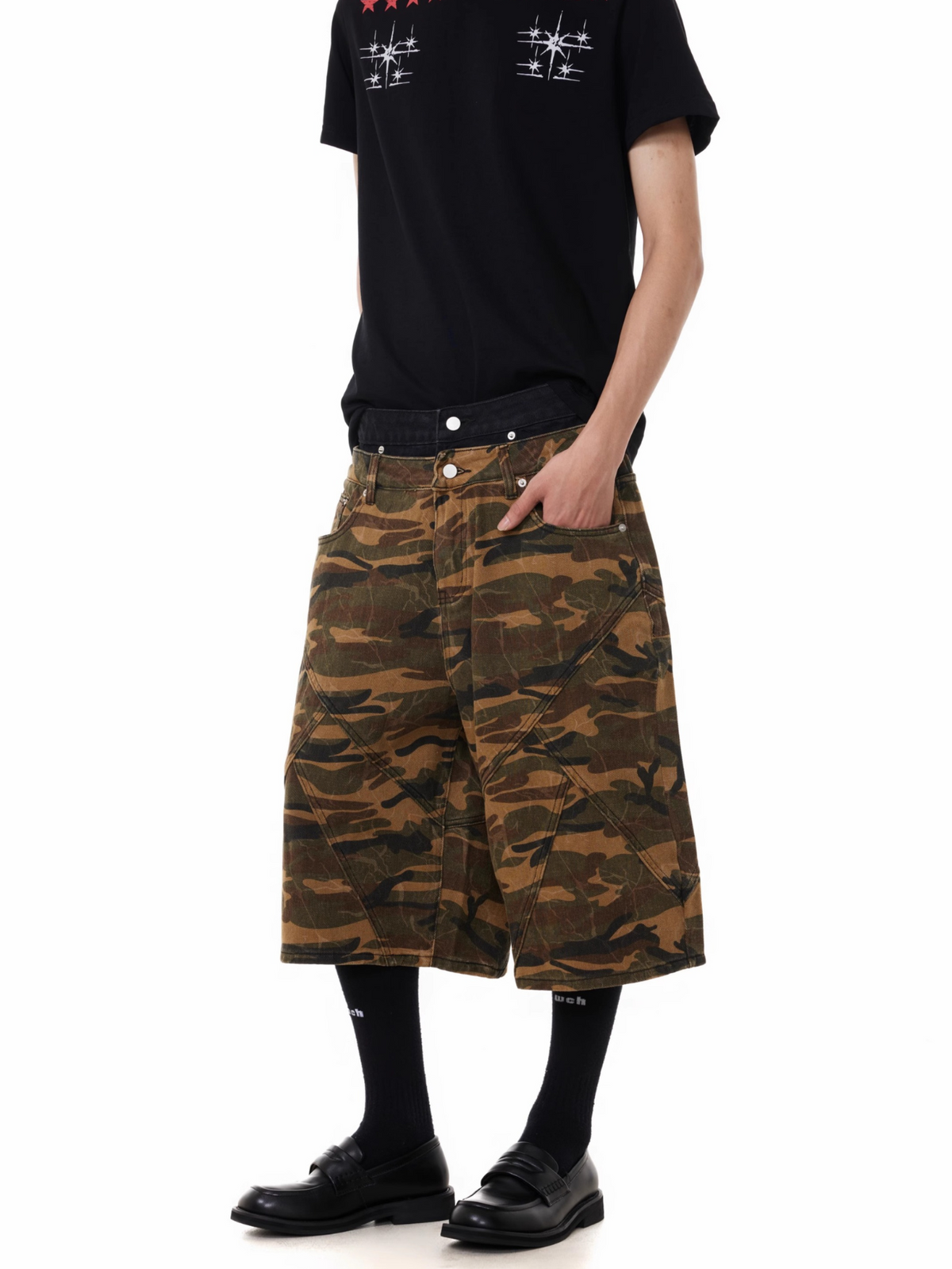 BTSG camouflage shorts