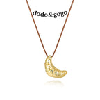 DODOGOGO Minimalist Croissant Necklace