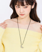 DODOGOGO Minimalist Croissant Necklace