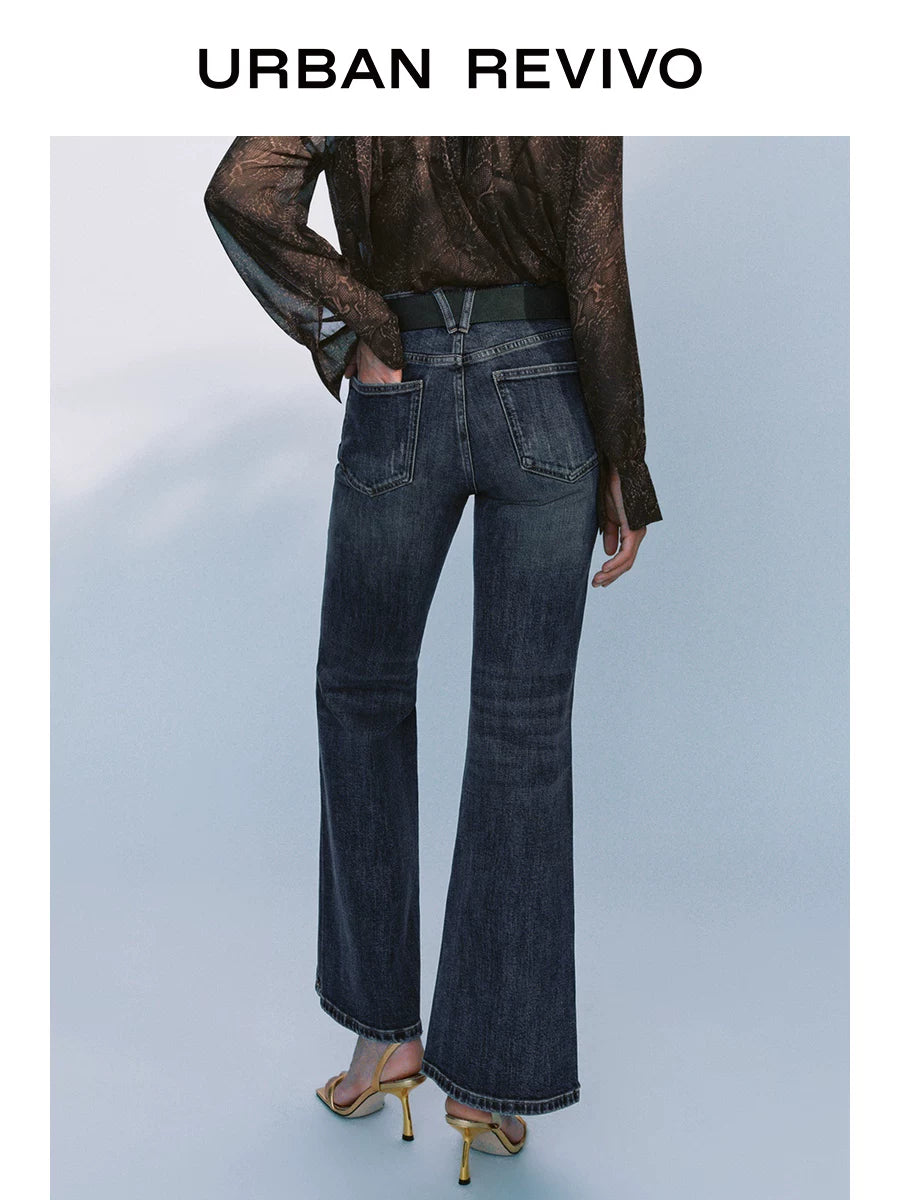Urban Revivo Belt Slit Flared Jeans