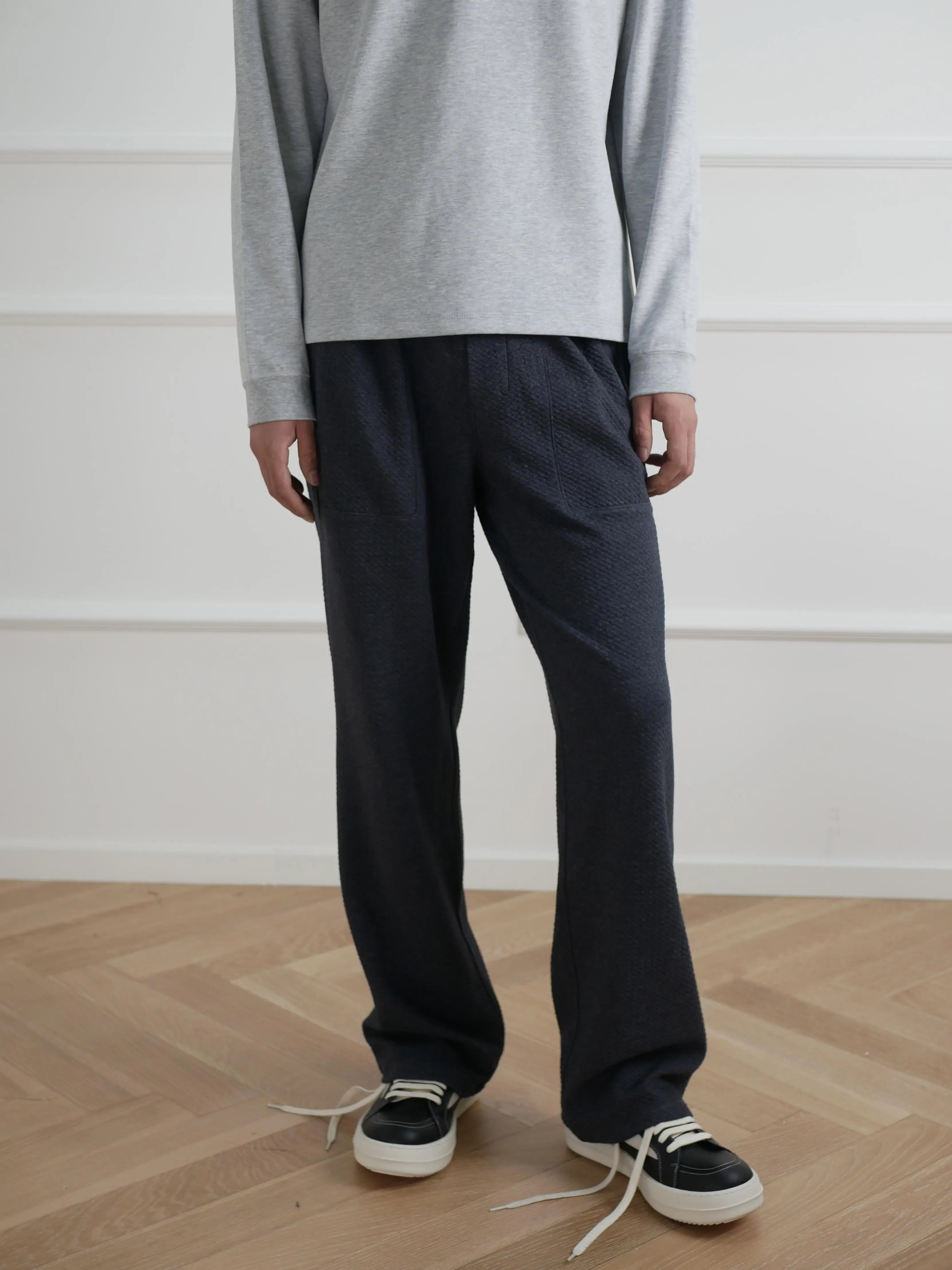 NO LOGO Loose Straight Sweatpants