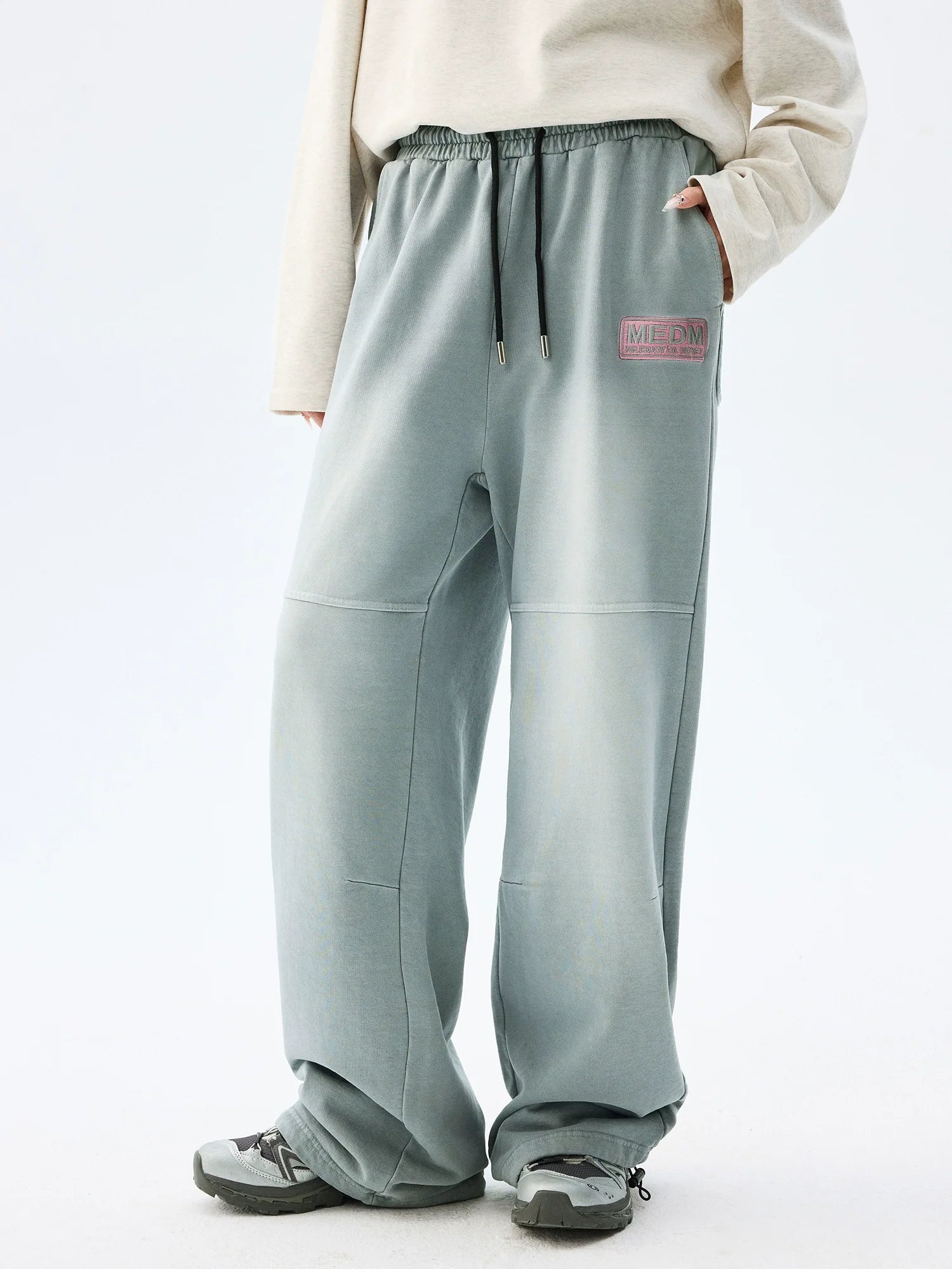 MEDMFW Washed Contrasting Color Loose Wide-leg Casual Sweatpants