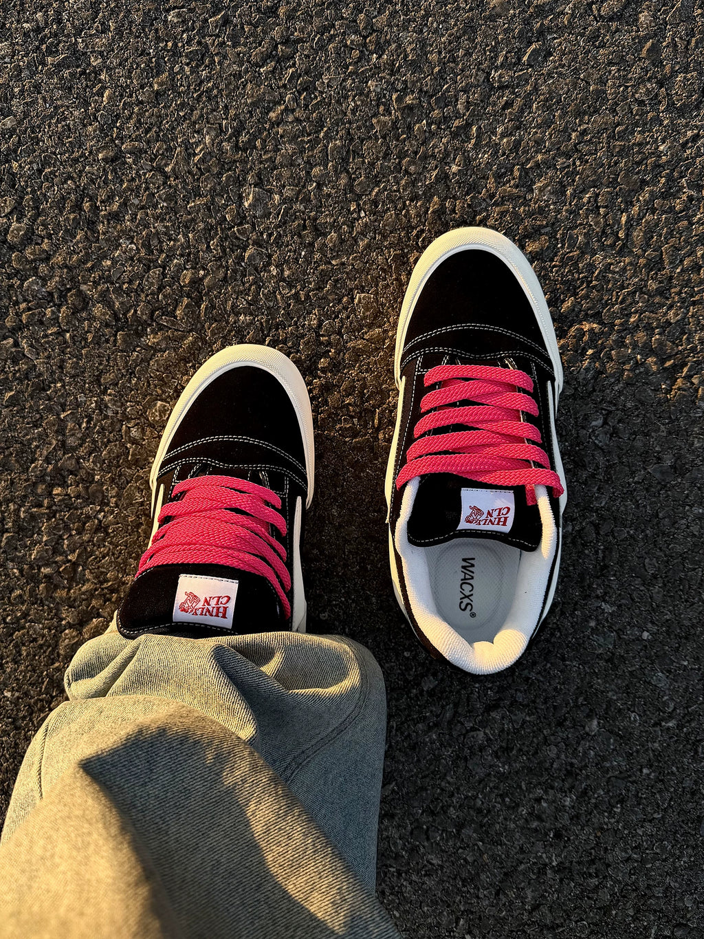 Black White Classic Fat Bread Lightning Afro Sneakers