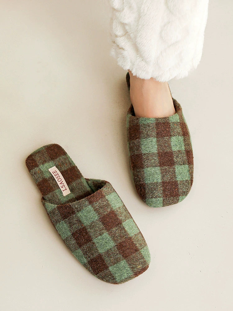 Checkerboard Velvet Couple Slippers