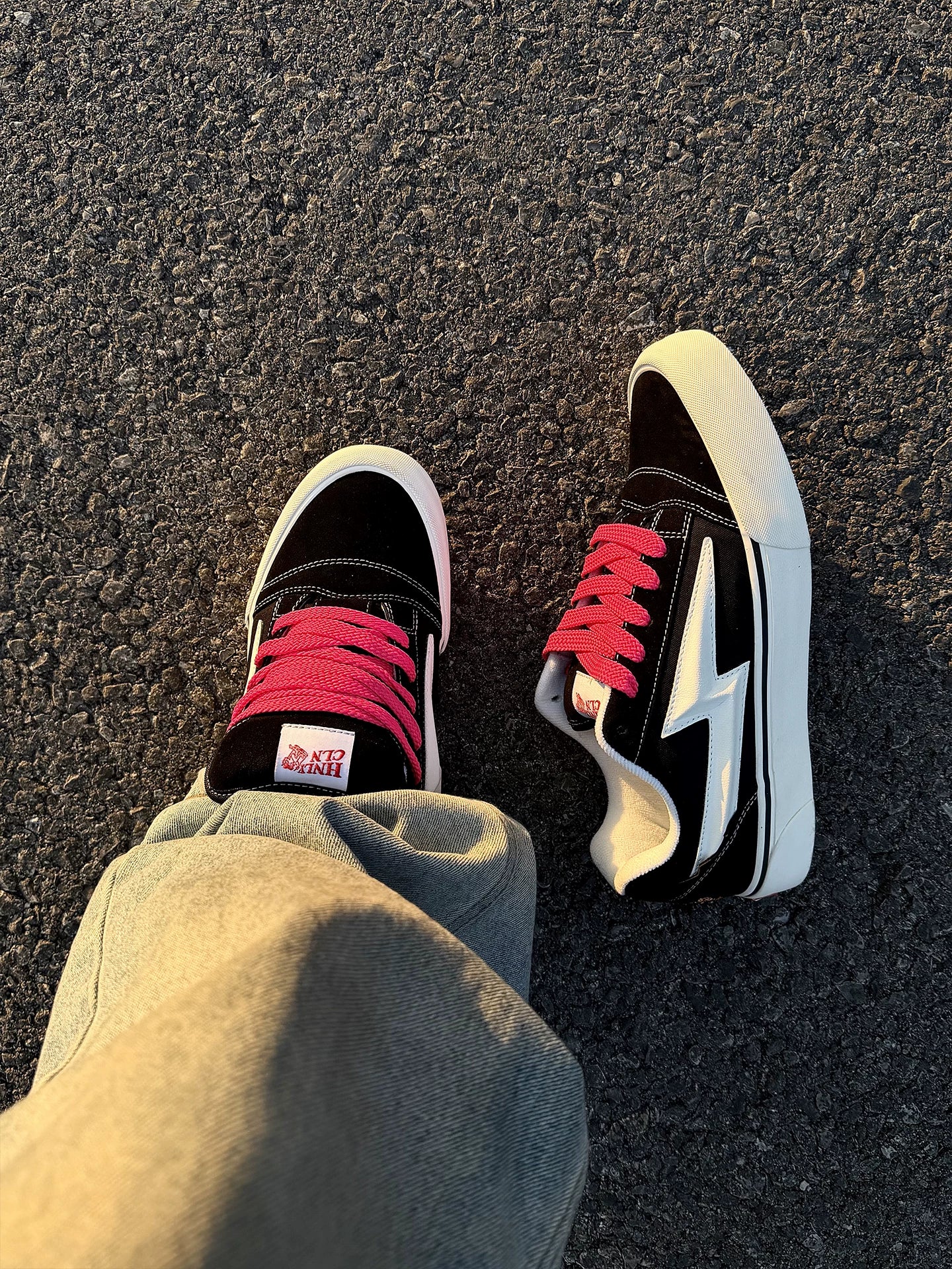 Black White Classic Fat Bread Lightning Afro Sneakers