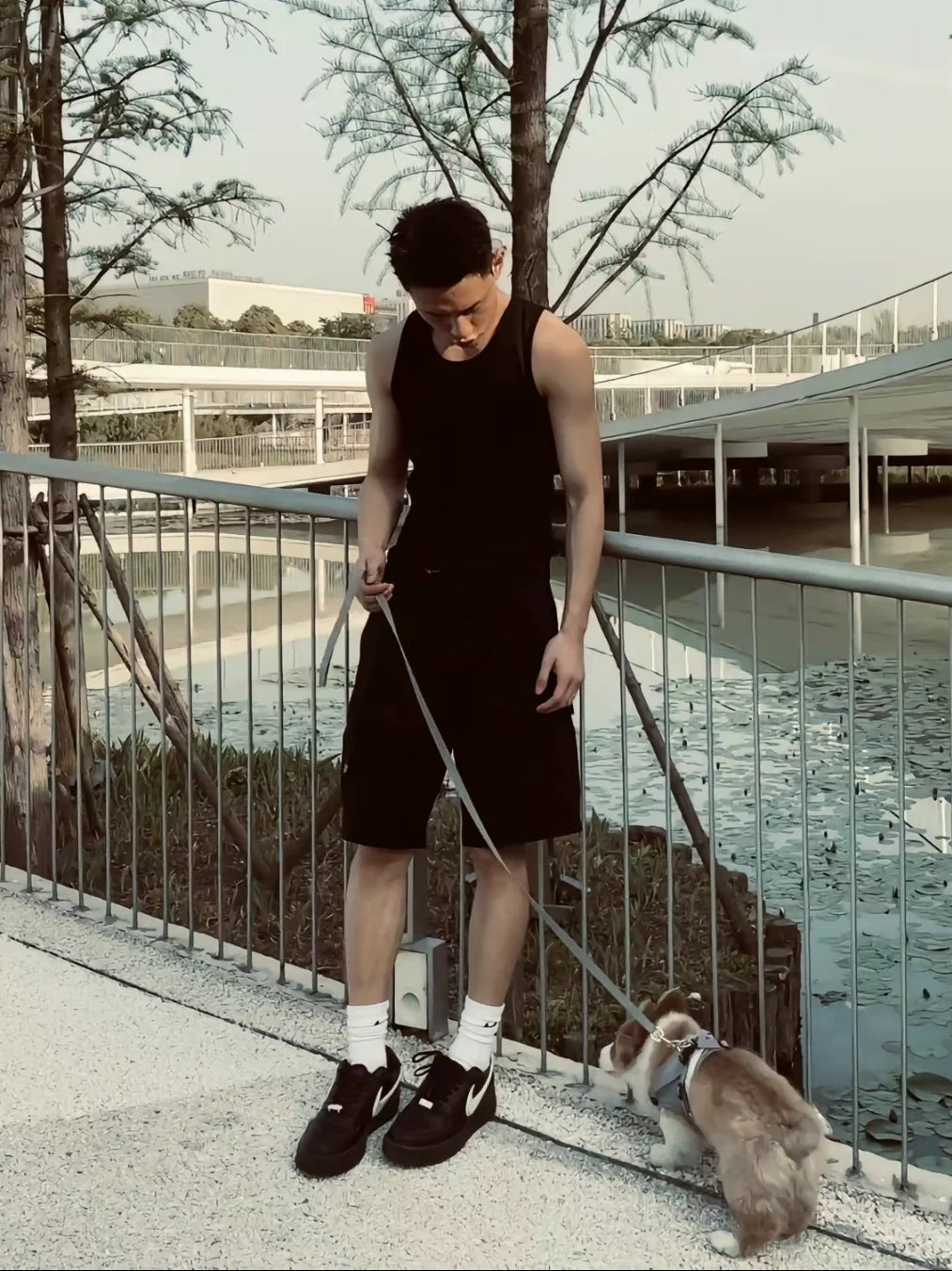 GTAL Threaded Bottom Shirt Sleeveless Tee