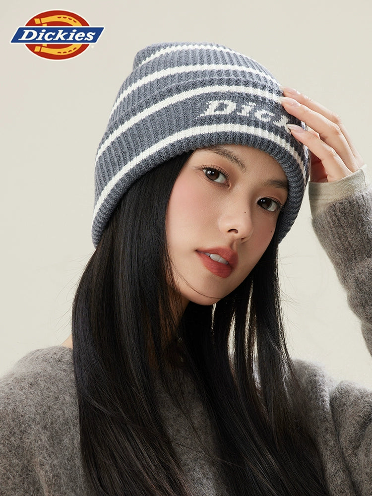 Dickies Letter Knit Beanie