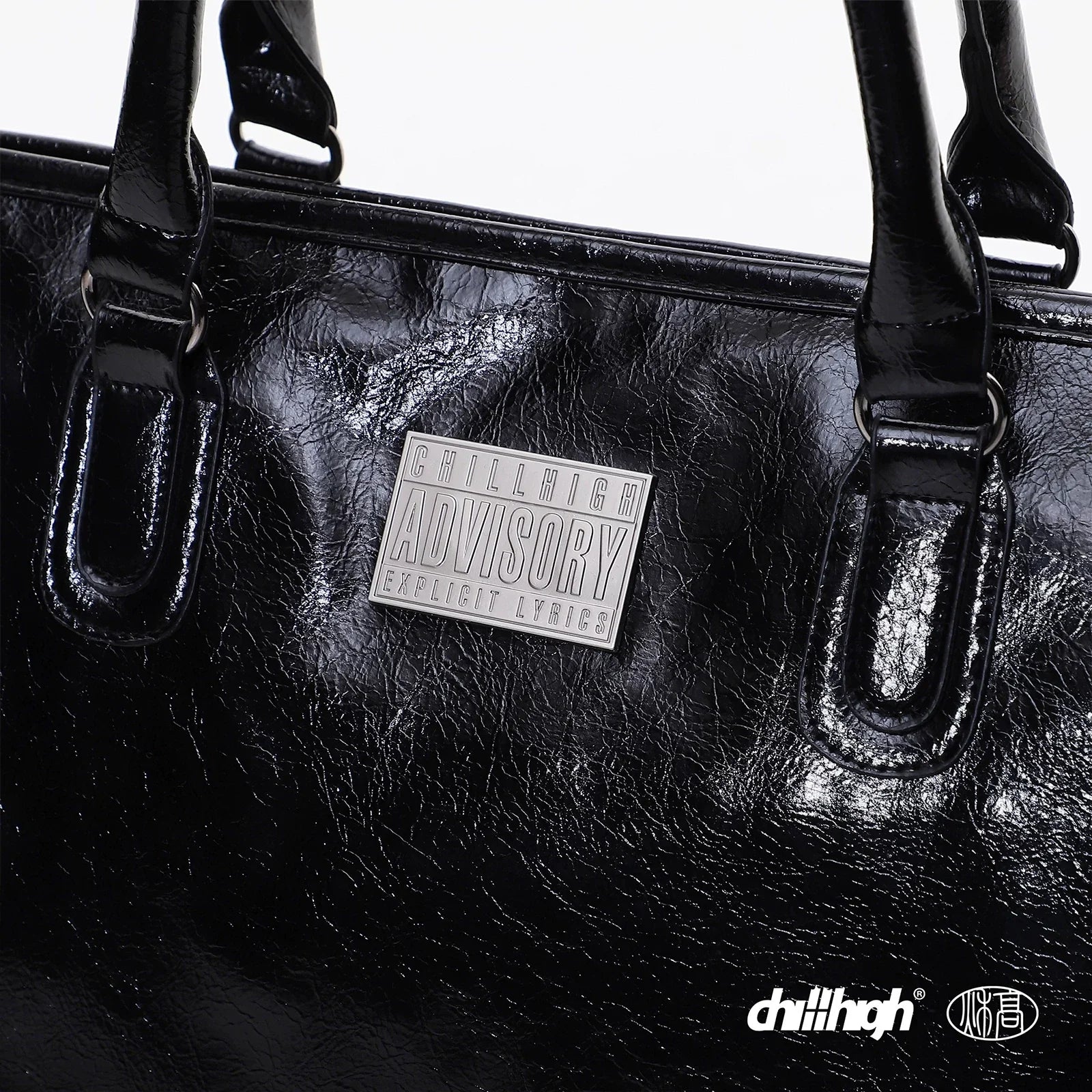 ChillHigh Simple Diagonal Hanging Portable Large-capacity Travel Bag