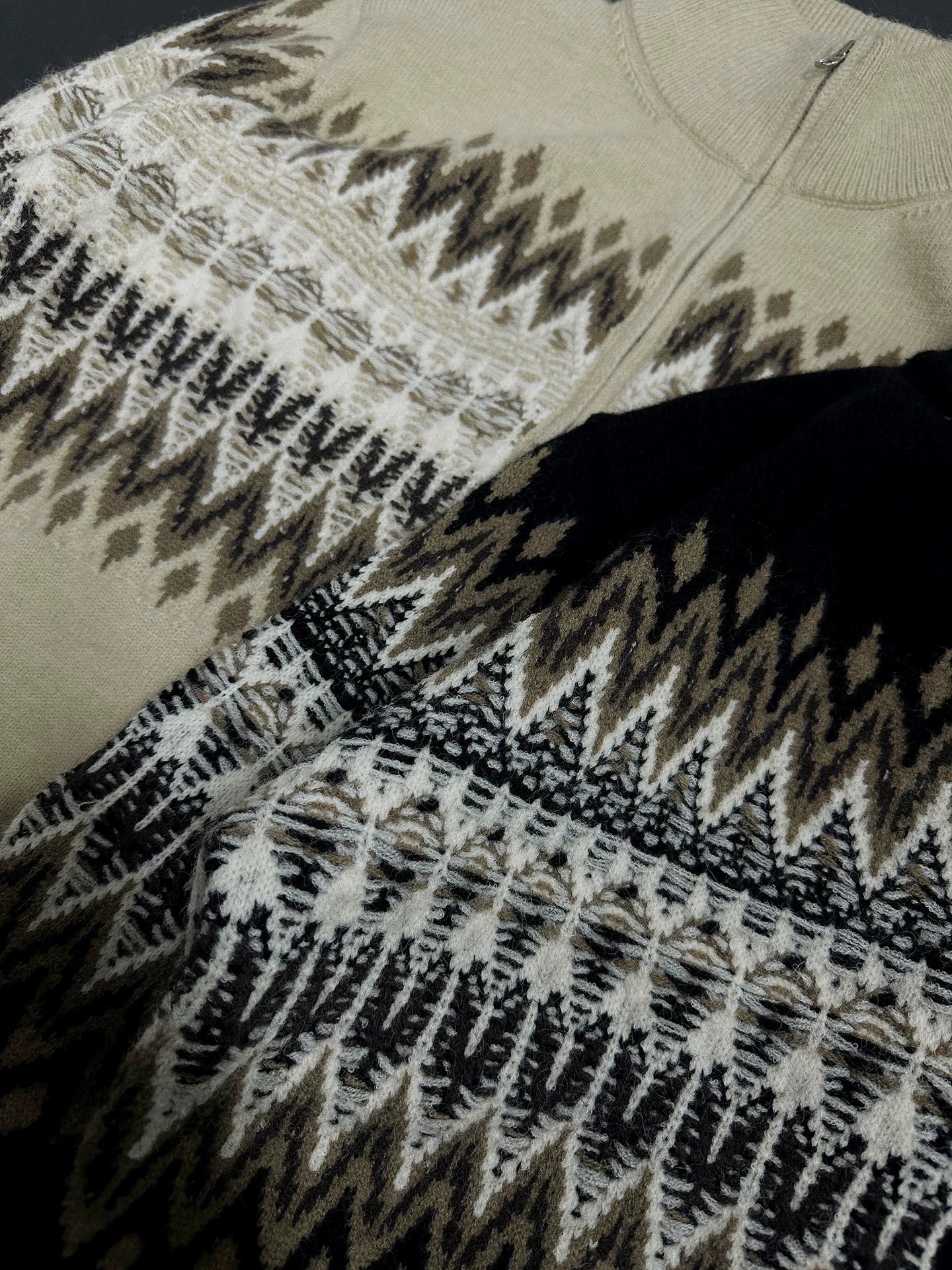 GRAYDREAMS Fair Isle Old Money Cardigan Sweater