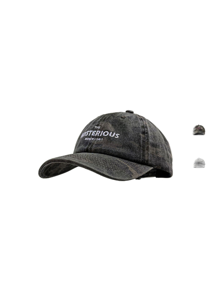MUCUNXI Distressed Letter Camouflage Baseball Cap