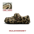 Donkey Contrasts Colors and Lazes in Mueller Shoes