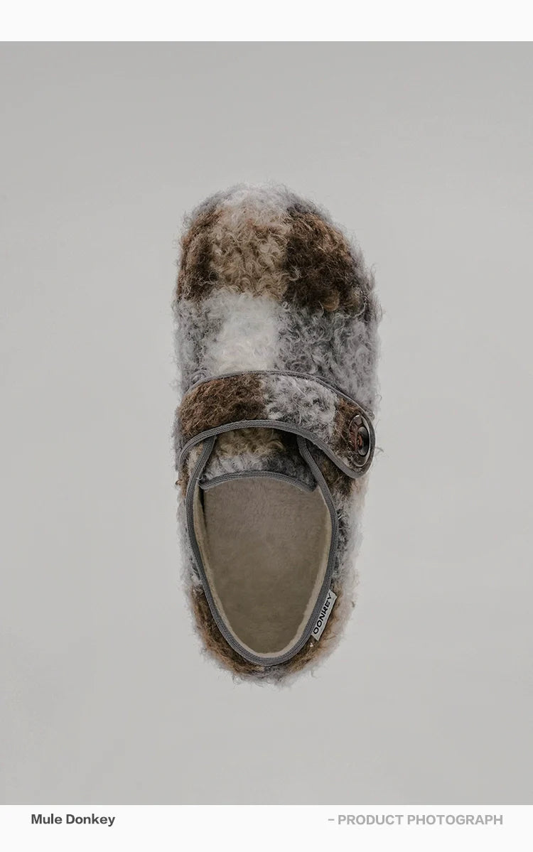 Donkey Contrasts Colors and Lazes in Mueller Shoes