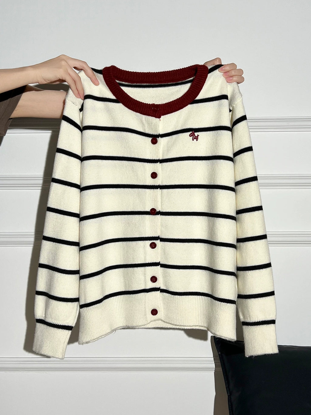 AUDISTY Pony Embroidery Contrast Striped Sweater Cardigan