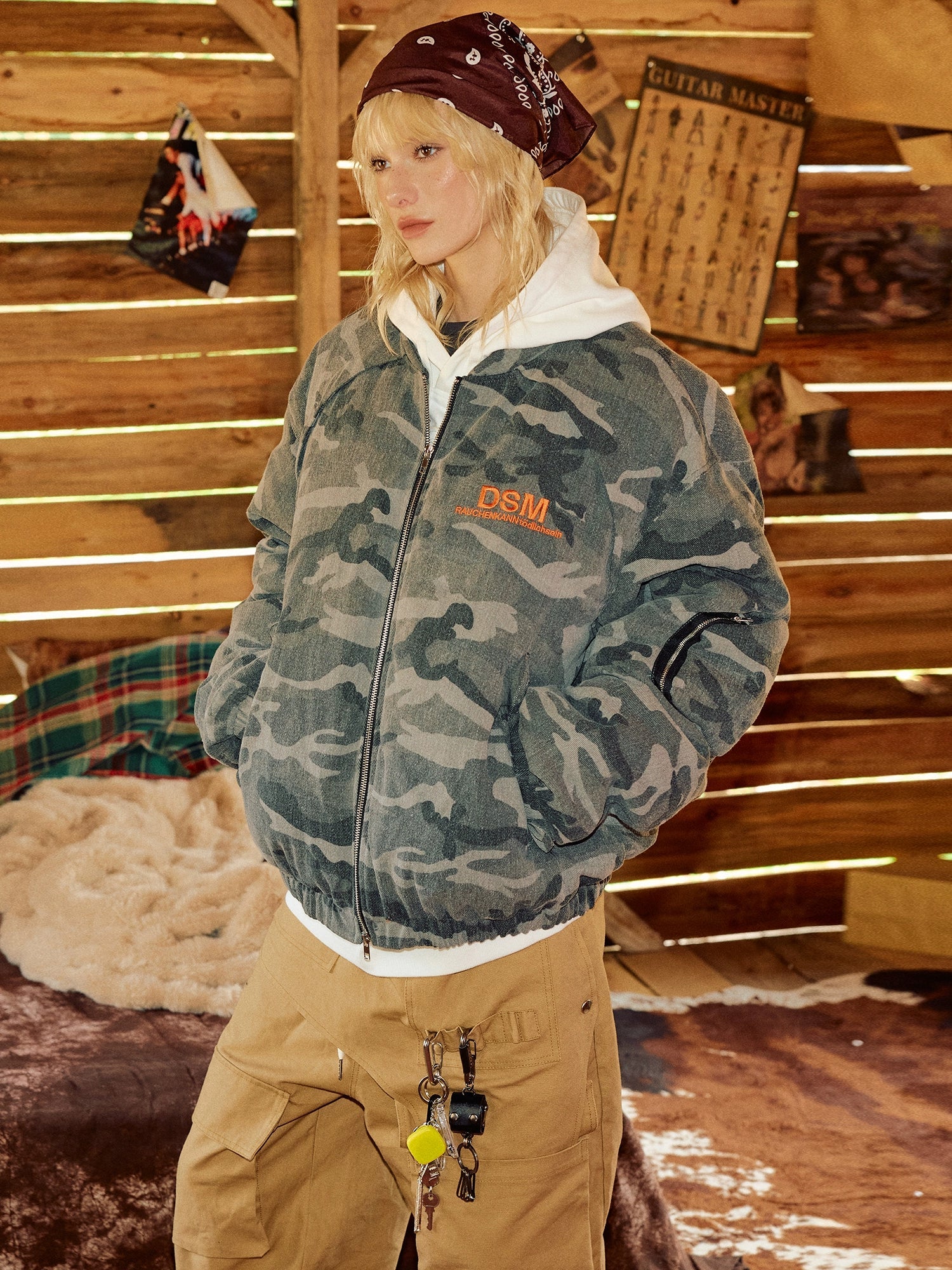 DONSMOKE Camouflage Print Lantern Scimitar Sleeve Jacket