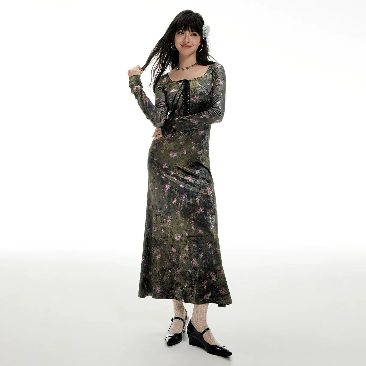 Imone Retro Chest Strap Waist Slim Square Neck Velvet Dress