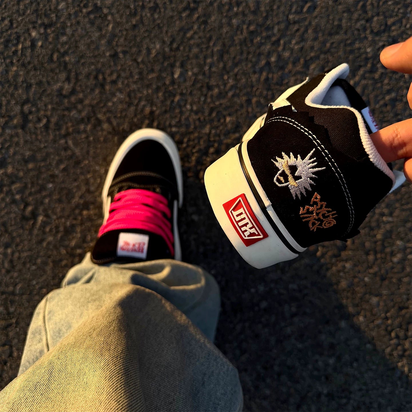 Black White Classic Fat Bread Lightning Afro Sneakers