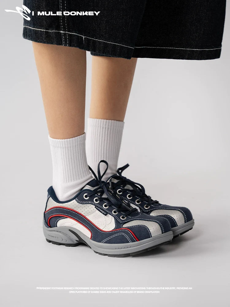 Donkey Heightening Casual Retro Racing Shoes