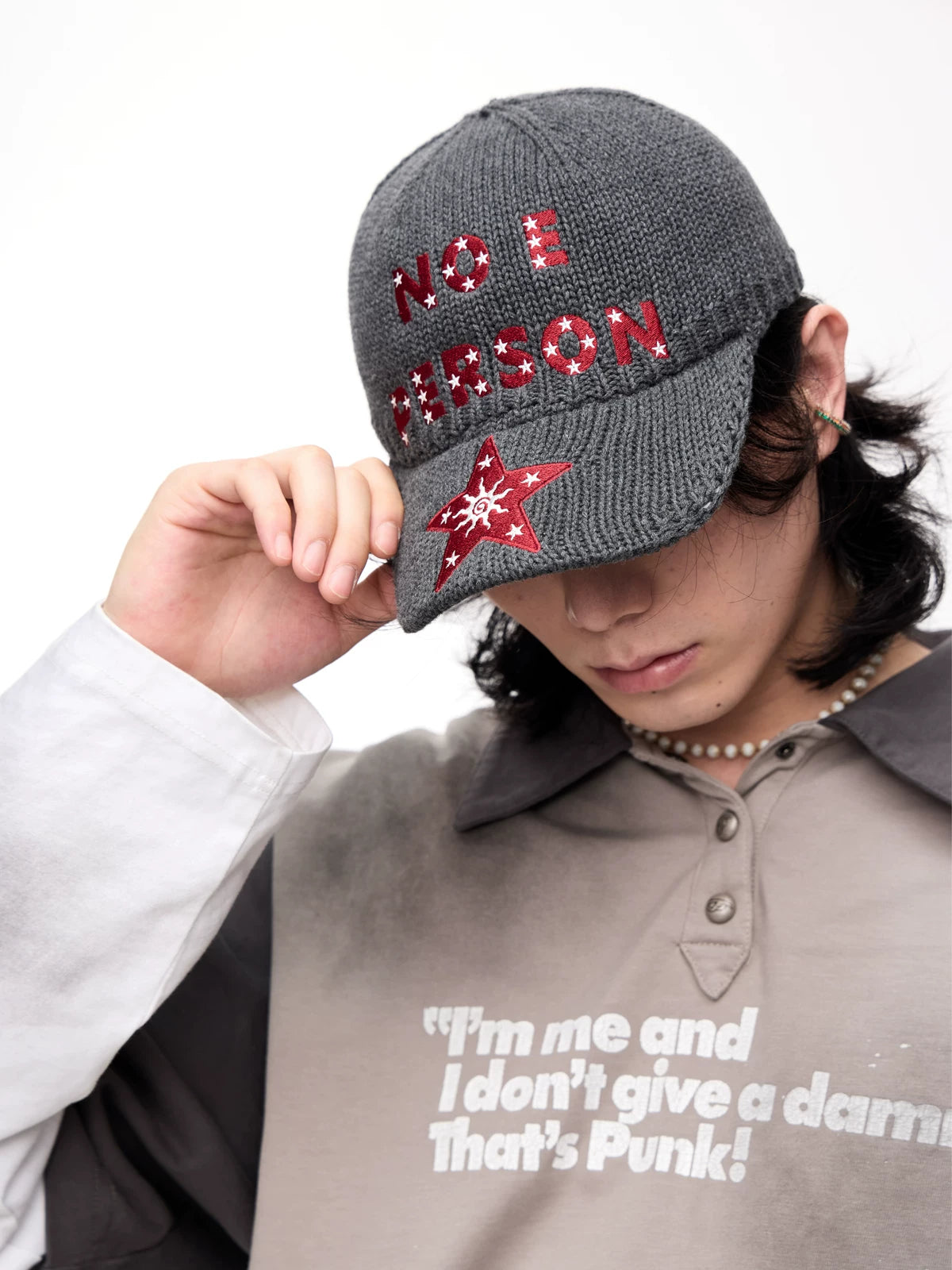 PEOPLESTYLE Star Embroidered Woolen Peaked Cap