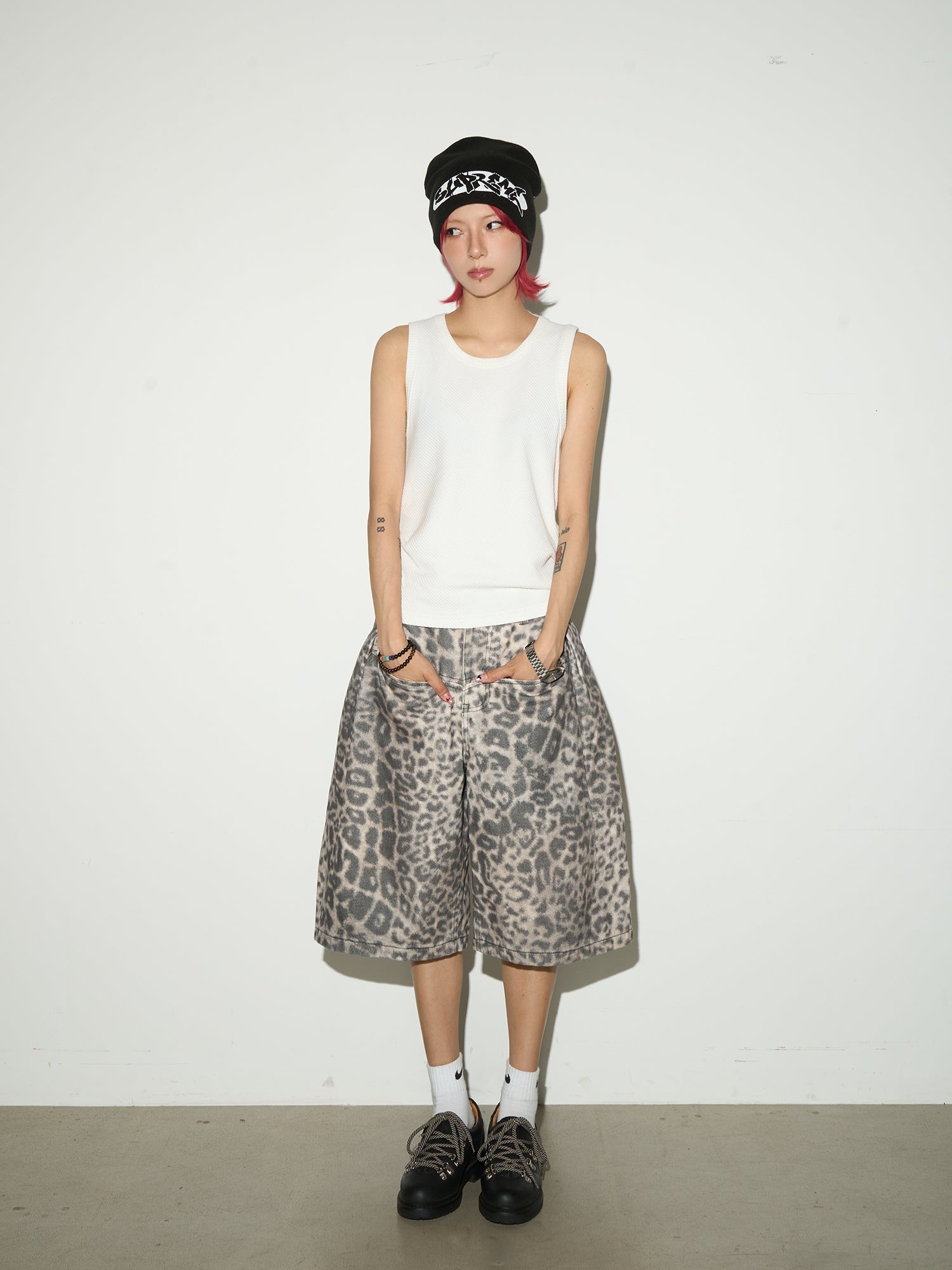 MICHINNYON leopard shorts