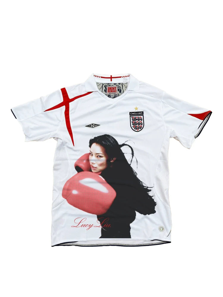REMAKE Red Gloves Portrait Retro Jersey Tee