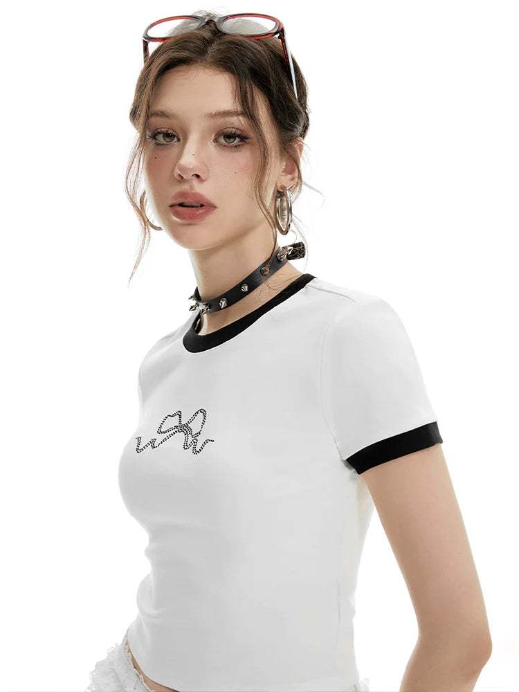 Imone Contrasting Bow Hot Diamond Round Neck Tee