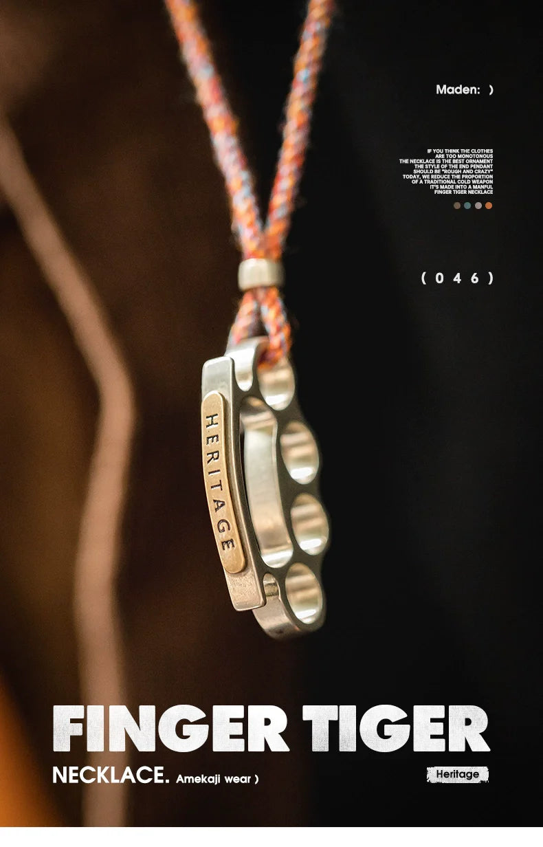 Madden Retro Boxing Finger Tiger Necklace Pendant Pendant Jewelry