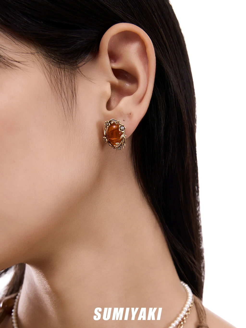 SUMIYAKI Vintage Embossed Amber Earrings