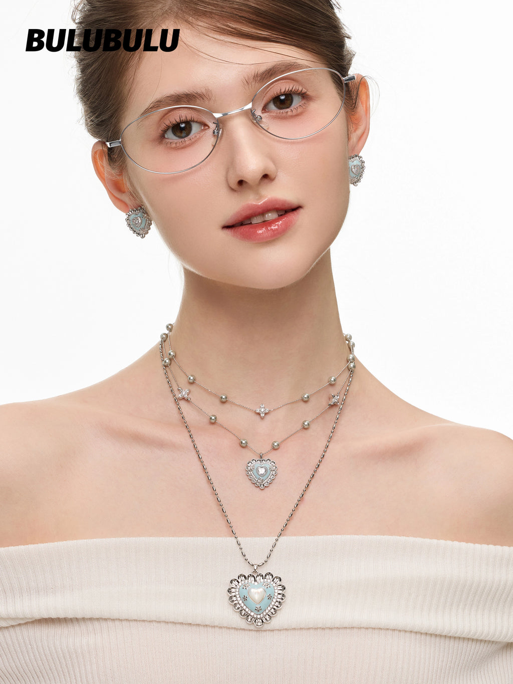 BULUBULU Throbbing Flower Love Long Necklace