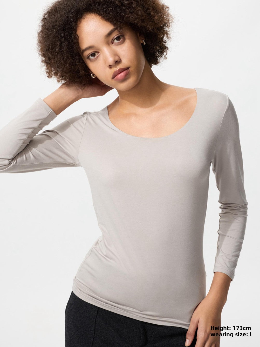 Uniqlo U-neck 8-point Sleeve Warmer