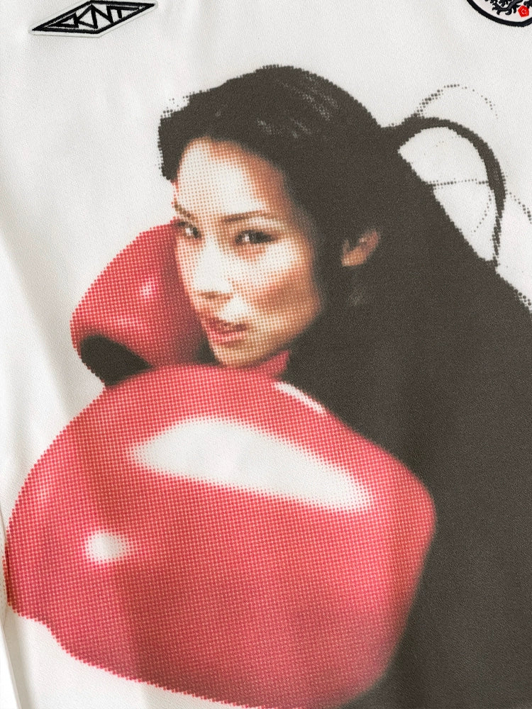 REMAKE Red Gloves Portrait Retro Jersey Tee