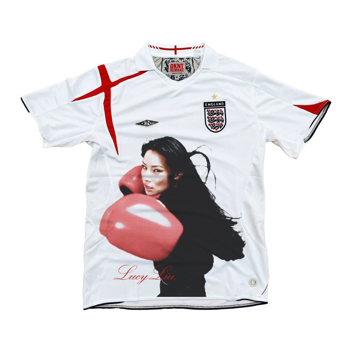 REMAKE Red Gloves Portrait Retro Jersey Tee