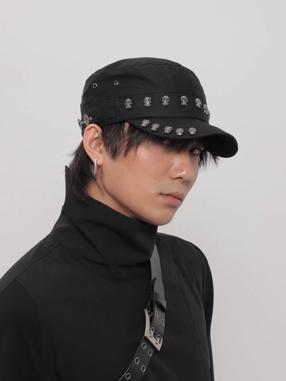 WORLDWIDE Y2k Skull Rivet Flat Top Cap