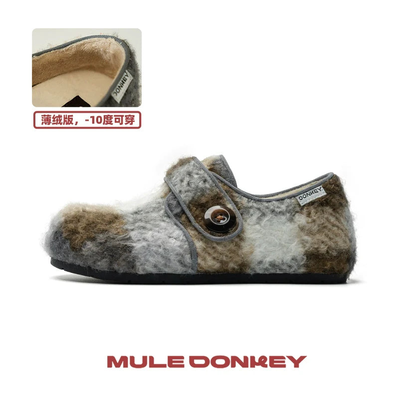Donkey Contrasts Colors and Lazes in Mueller Shoes