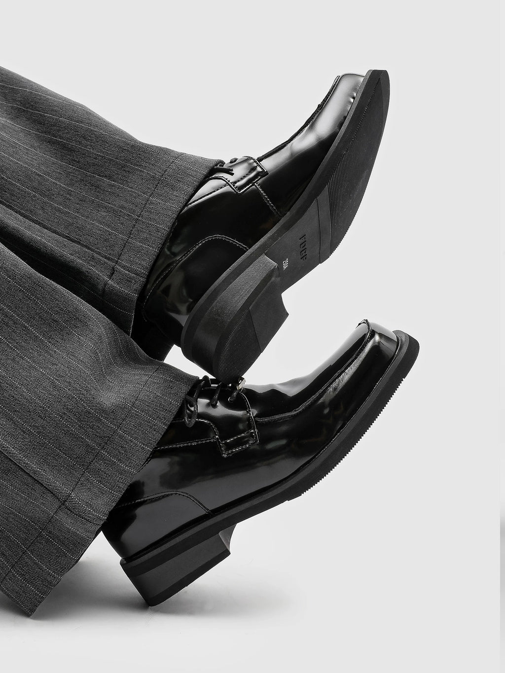 Pu Chen PUCH Solid Color Breathable Leather Shoes