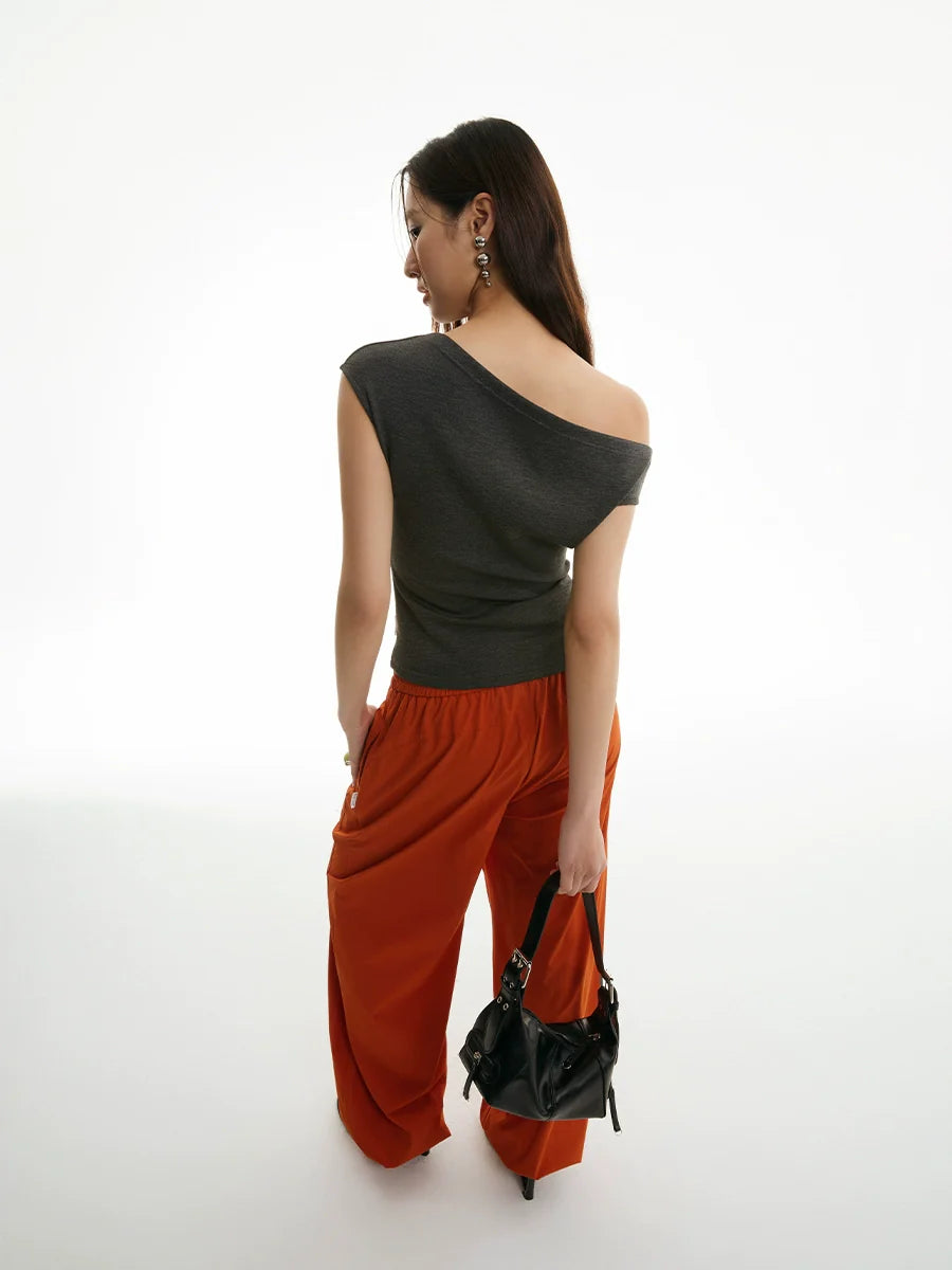 FUNKYFUN Irregular Slanted Shoulder Short Sleeve Tee