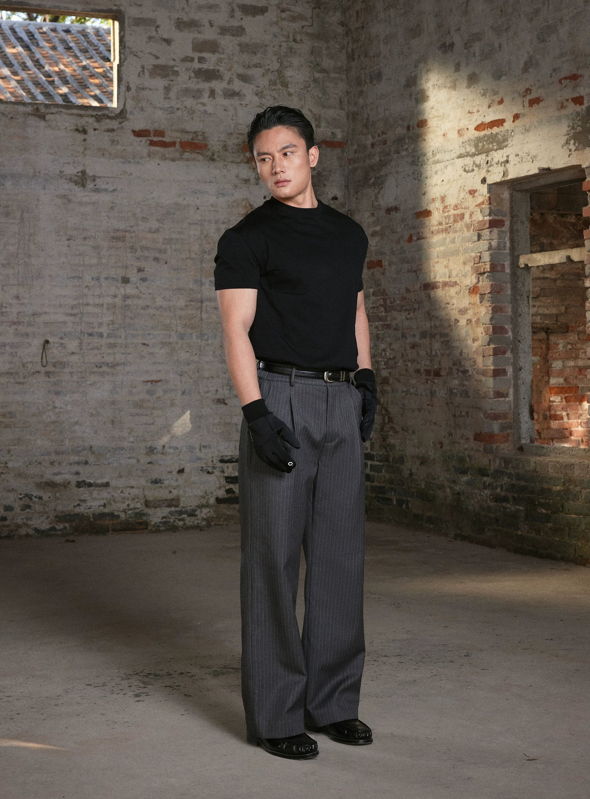 ONEFIT MAX Wide Three Dimensional Pleated Straight Trousers