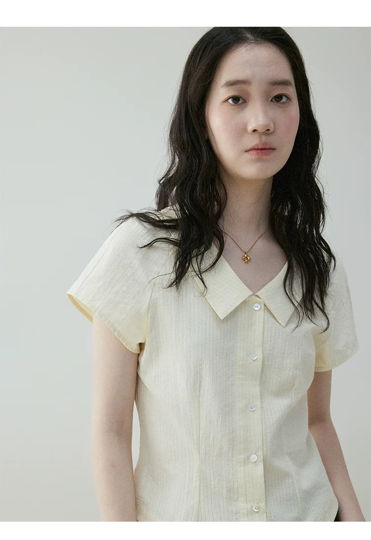 VOOE Lapel Slim Commuter Short-sleeved Shirt