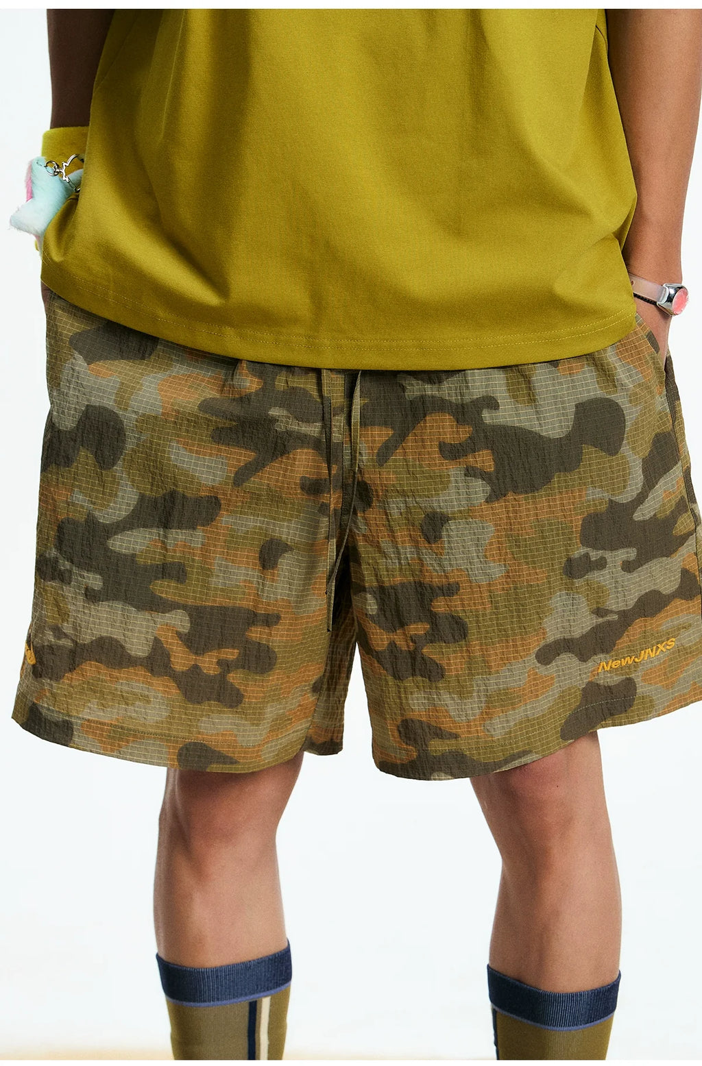 NewJNXS Lightweight Camouflage Embroidered Plaid Wide-leg Shorts