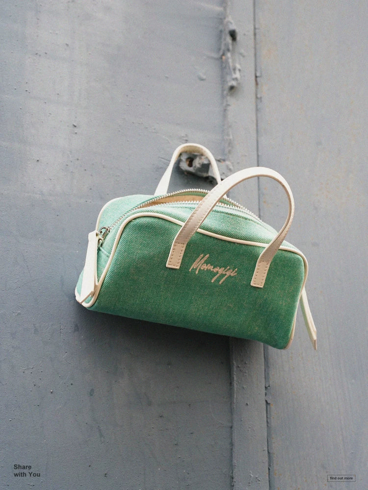 Momogigi is a summer getaway, retro washed denim mini shoulder messenger Boston bag