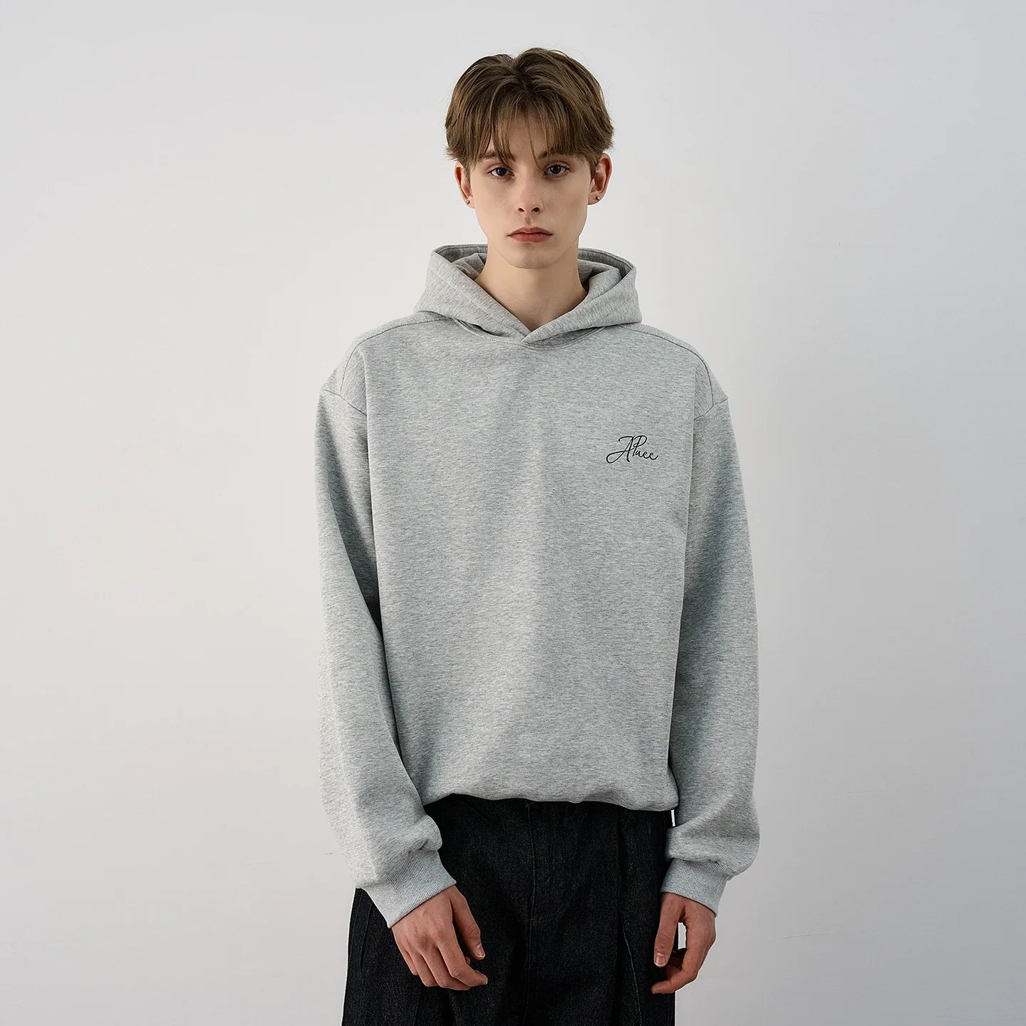 A PUEE Retro Silhouette Hooded Sweater