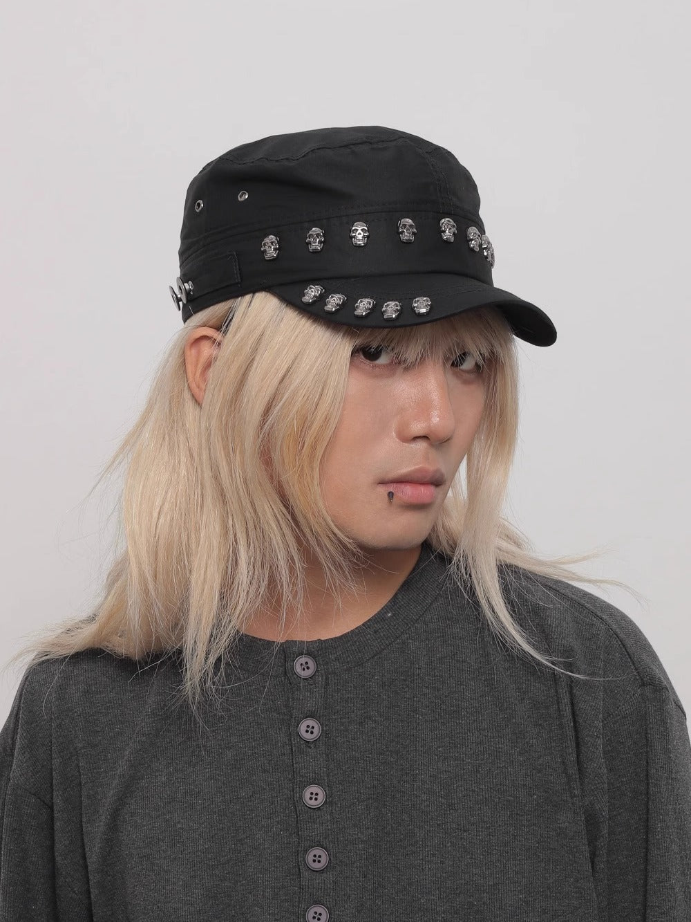 WORLDWIDE Y2k Skull Rivet Flat Top Cap