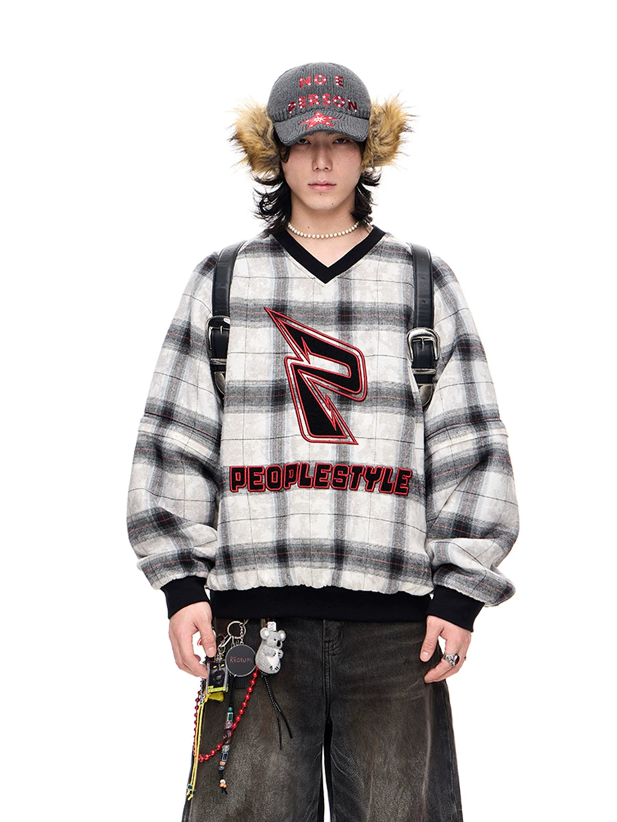 PEOPLESTYLE Star Embroidered Woolen Peaked Cap