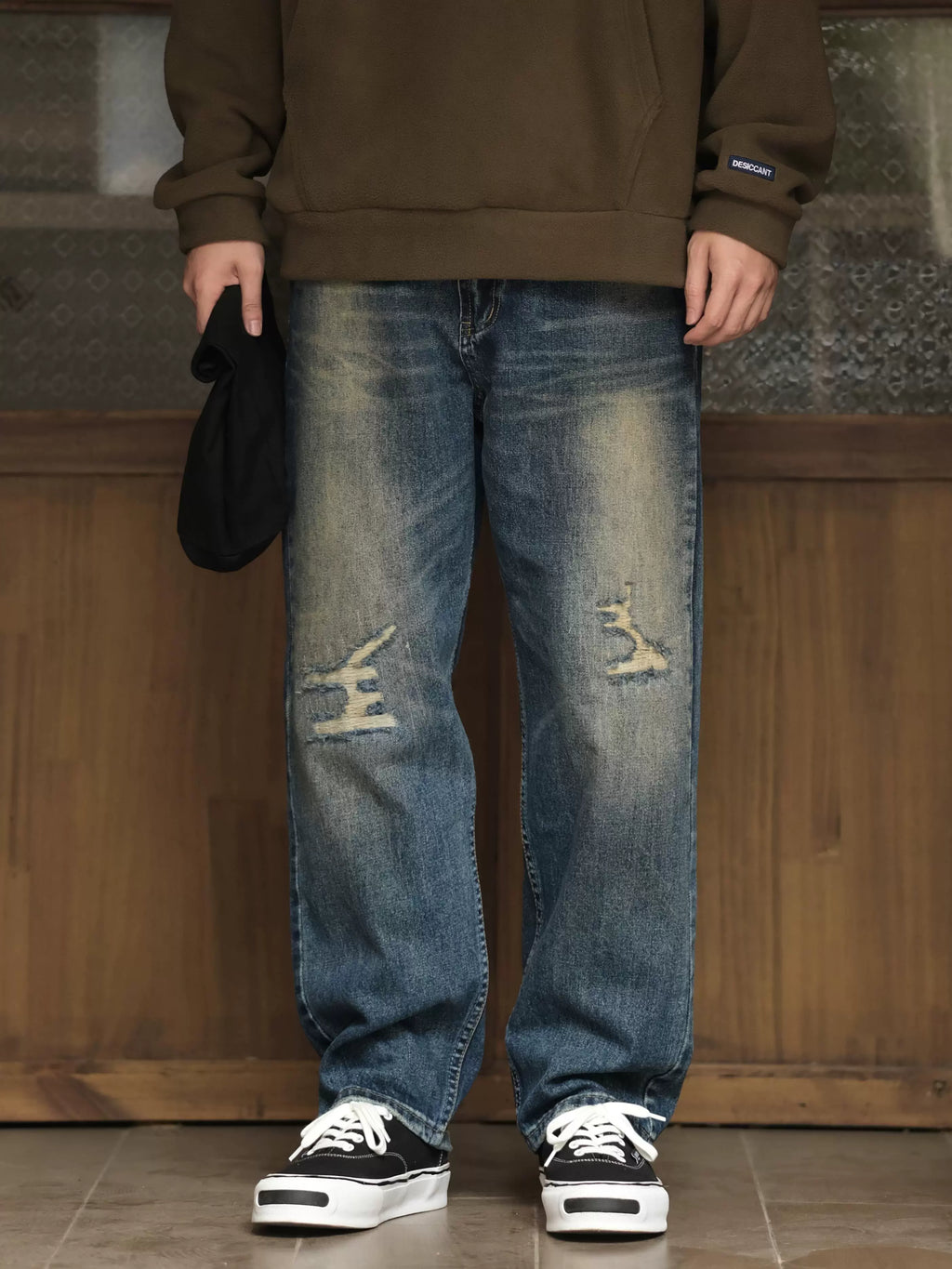 DESICCANT Washed Old Ripped Straight Loose Jeans