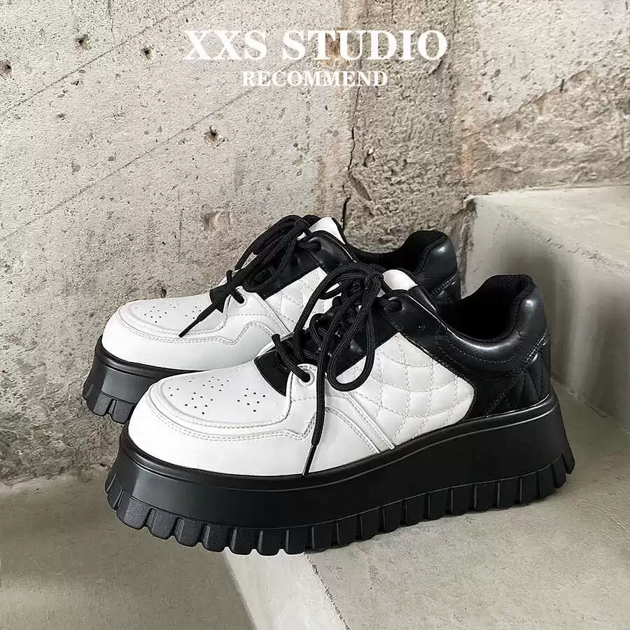 MUYIN Black White Thick Sole Muffin Sneakers