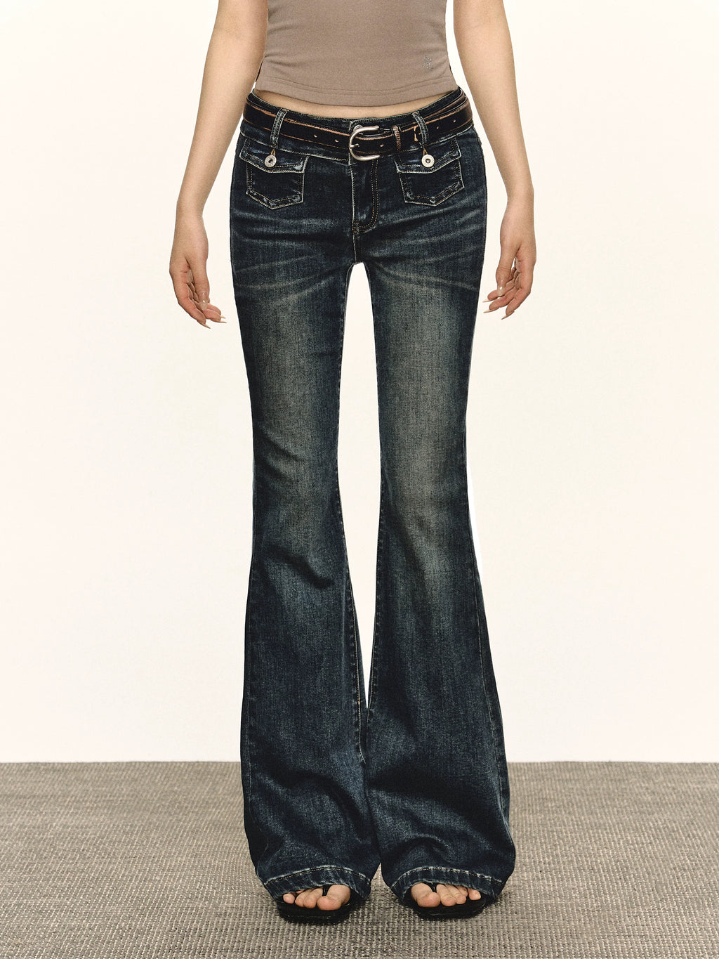 Ariseism Vintage Low-rise Pull Jeans