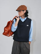 O3PARK Vintage College Style Sleeveless Sweater