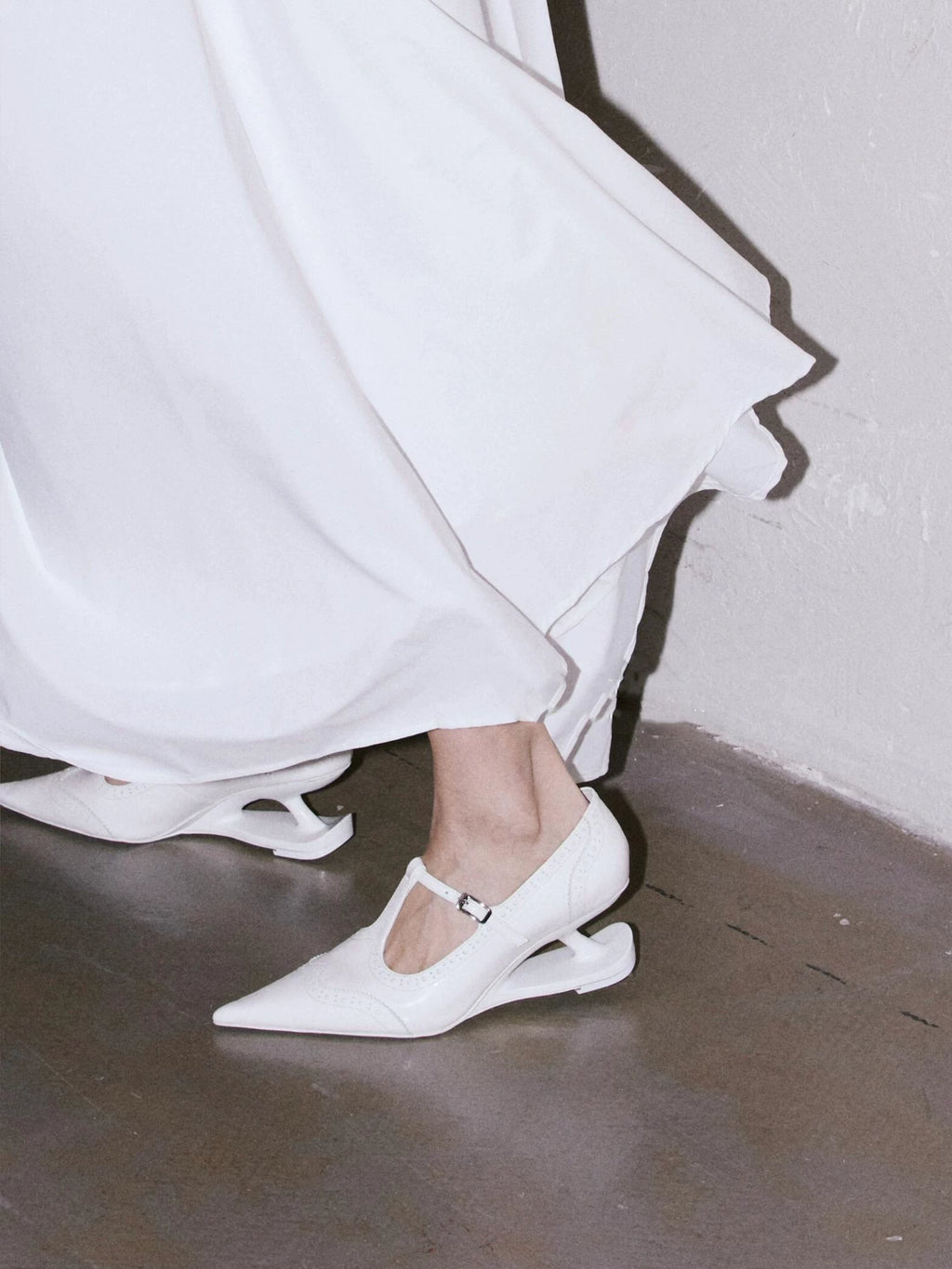 INTAO Red Pointed Toe Mary Jane Heels