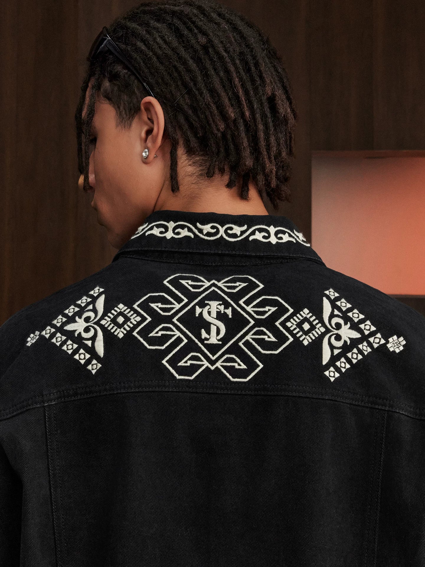 STK SmallTownKid Xilan Kapu Flower Embroidered Denim Jacket